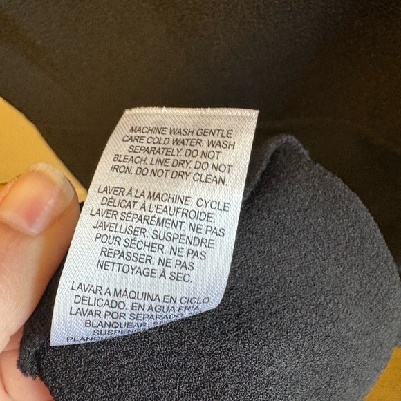 Dynamite sleeveless Fit & Flare above knee crew neck Little Black Dress Small - Picture 6 of 11